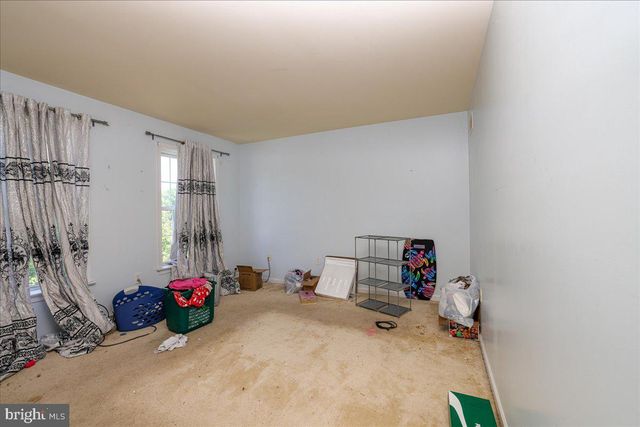2412 ROB DR, Mount Joy, PA 17552