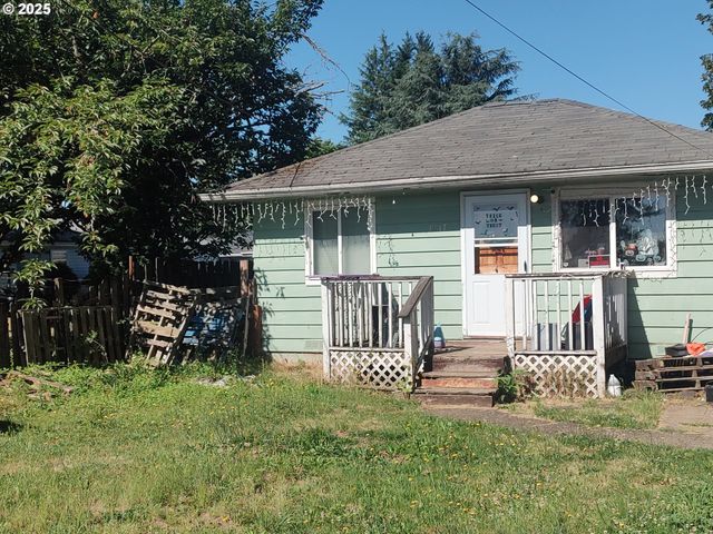 1217 Se 151ST Ave, Portland, OR 97233