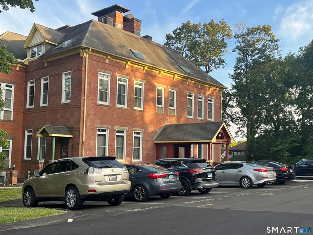 58 Woodley Court 13, Meriden, CT 06450