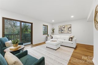 3655 Maple Glenn Lane, Charlotte, NC 28226