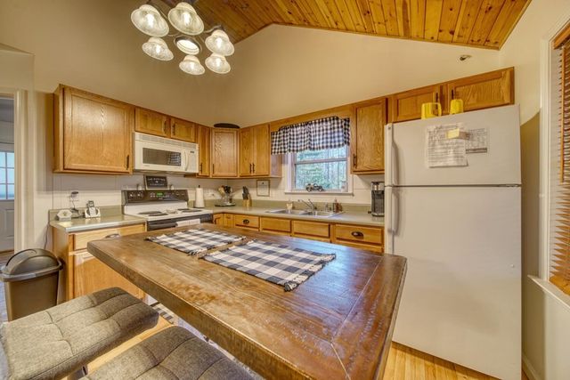 238 Teakwood Trail, Murphy, NC 28906