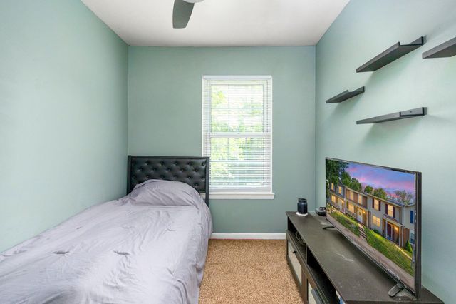 5328 QUALEY PL, Woodbridge, VA 22193