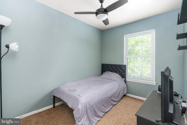 5328 QUALEY PL, Woodbridge, VA 22193