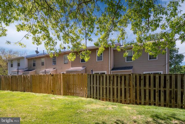 5328 QUALEY PL, Woodbridge, VA 22193