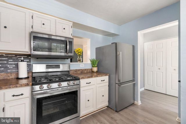 5328 QUALEY PL, Woodbridge, VA 22193