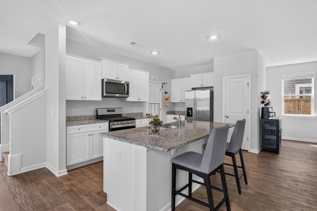 713 Pepperbush Street, Charleston, SC 29414
