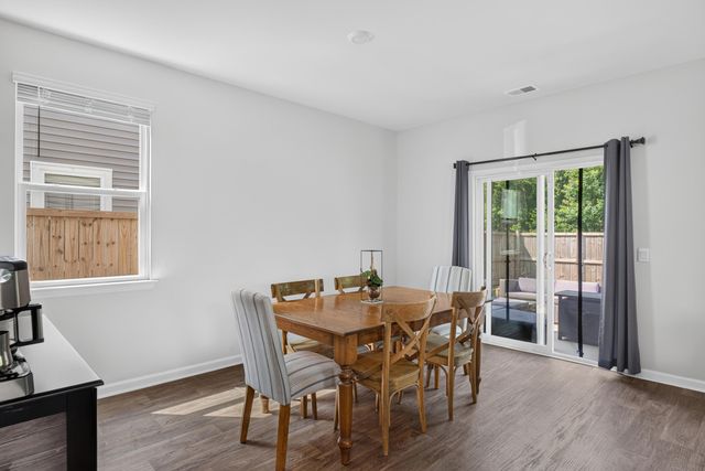 713 Pepperbush Street, Charleston, SC 29414