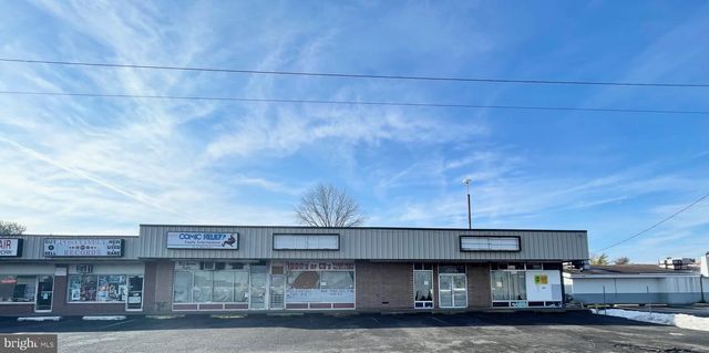 4153 WOERNER AVE, Levittown, PA 19057