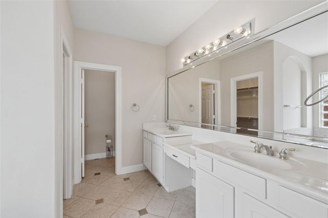 6414 Pinewood Trace Lane, Houston, TX 77041