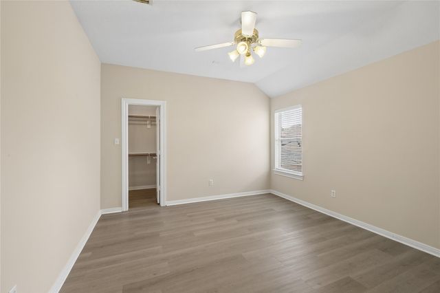 6414 Pinewood Trace Lane, Houston, TX 77041