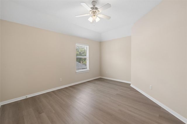 6414 Pinewood Trace Lane, Houston, TX 77041