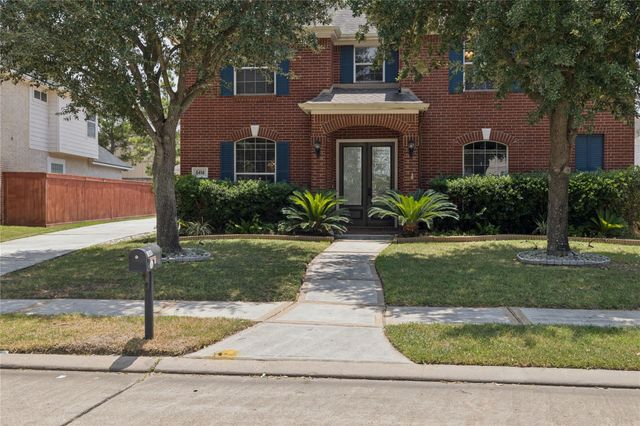 6414 Pinewood Trace Lane, Houston, TX 77041