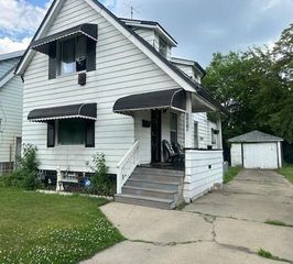 20164 Yacama Avenue, Highland Park City, MI 48203