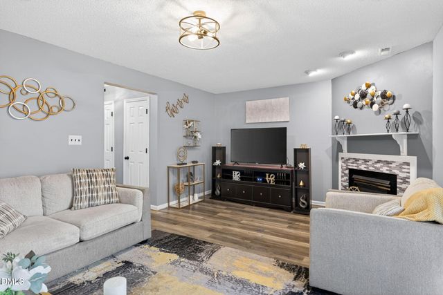 560 Darby Glen Lane, Durham, NC 27713