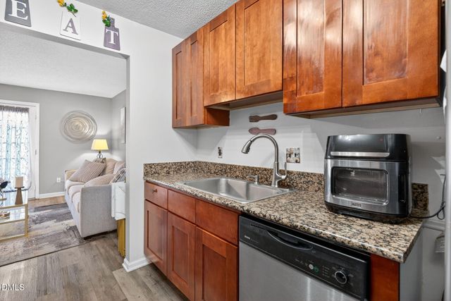 560 Darby Glen Lane, Durham, NC 27713