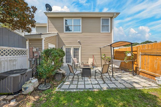 560 Darby Glen Lane, Durham, NC 27713