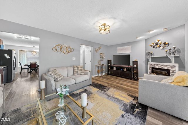 560 Darby Glen Lane, Durham, NC 27713