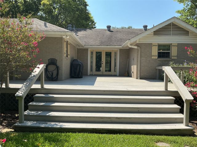 1818 Maplewood Avenue, Corsicana, TX 75110