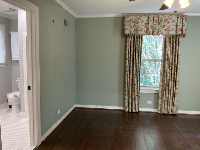1818 Maplewood Avenue, Corsicana, TX 75110