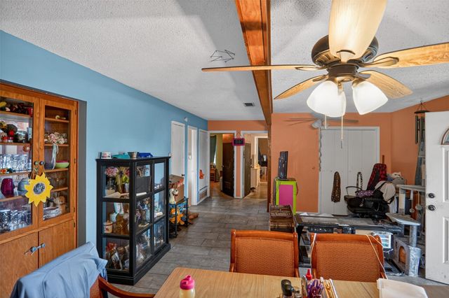 615 W North Street, Blossom, TX 75416