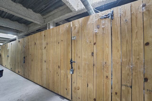 2244 Ashley Crossing Drive 525, Charleston, SC 29414