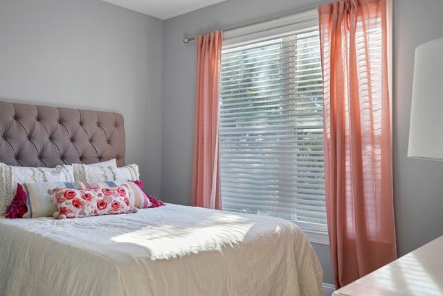 2244 Ashley Crossing Drive 525, Charleston, SC 29414