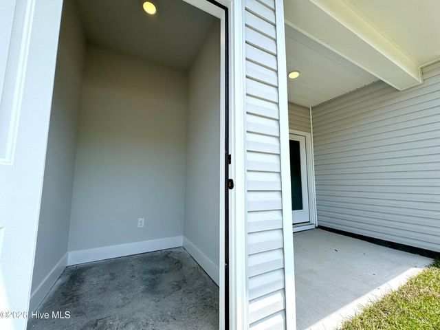 495 Timbercrest Circle SE, Bolivia, NC 28422