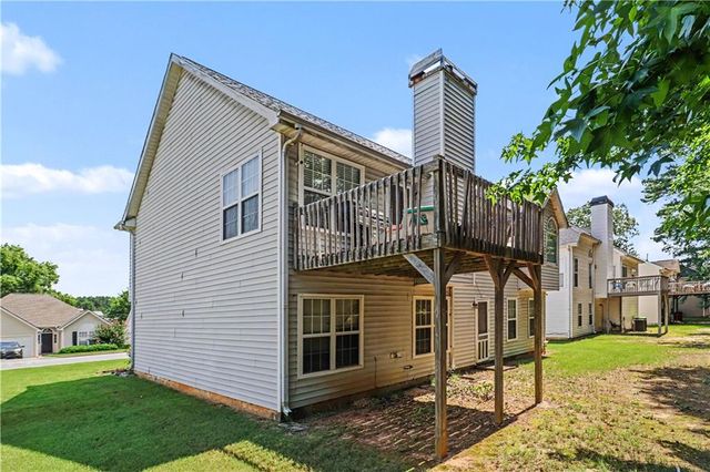136 Harbour Lake Drive, Fayetteville, GA 30215