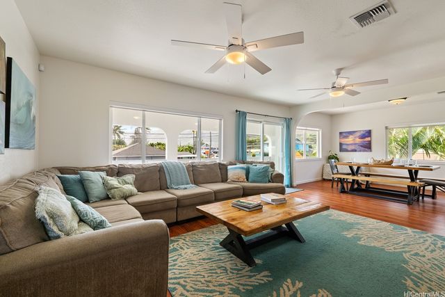 54-224 Kaipapau Loop, Hauula, HI 96717