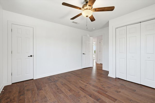 1007 Pioneer Circle W, Argyle, TX 76226