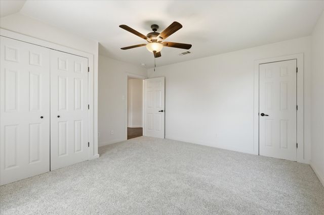 1007 Pioneer Circle W, Argyle, TX 76226