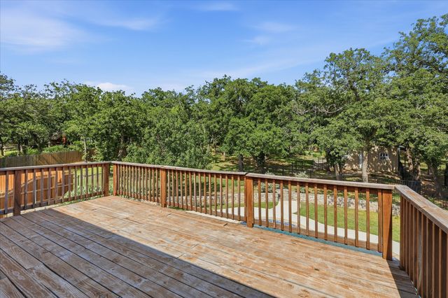 1007 Pioneer Circle W, Argyle, TX 76226