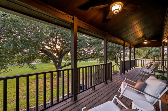1007 Pioneer Circle W, Argyle, TX 76226