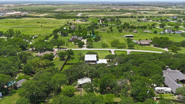 1007 Pioneer Circle W, Argyle, TX 76226