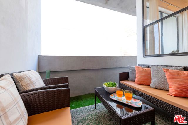 839 Larrabee Street 6, West Hollywood, CA 90069