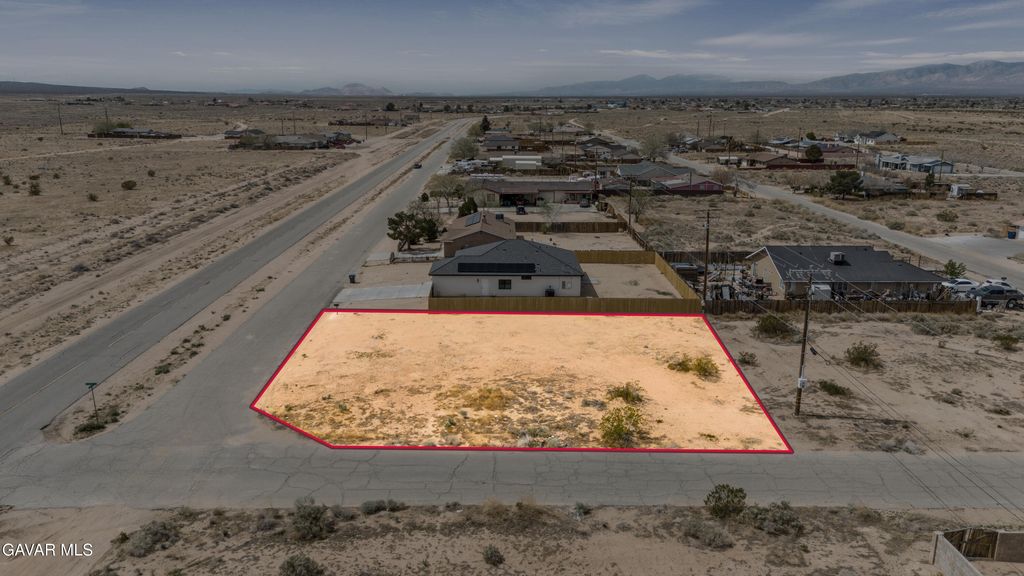 Redwood Blvd & Julliard St, California City, CA 93505
