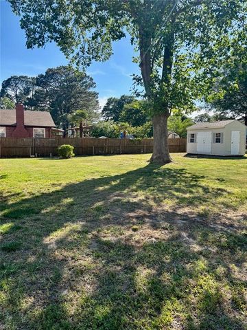 3716 Linnet LN, Portsmouth, VA 23703