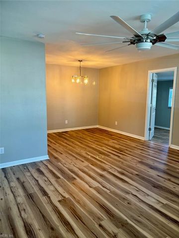 3716 Linnet LN, Portsmouth, VA 23703