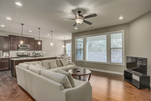 1928 Tanners Cove Road, Hebron, KY 41048