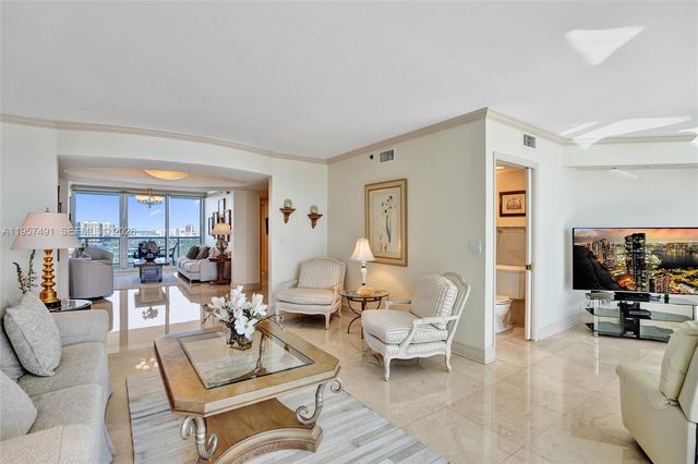 19333 Collins Ave 2502, Sunny Isles Beach, FL 33160