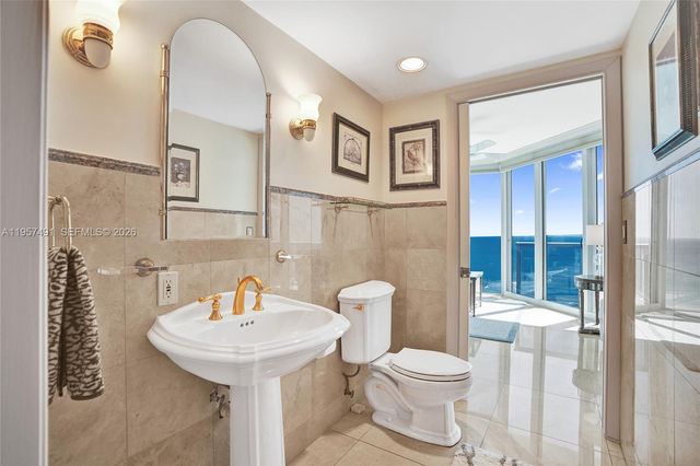 19333 Collins Ave 2502, Sunny Isles Beach, FL 33160