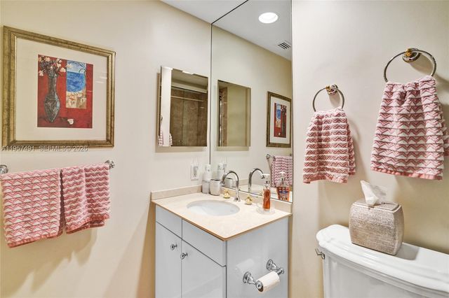 19333 Collins Ave 2502, Sunny Isles Beach, FL 33160