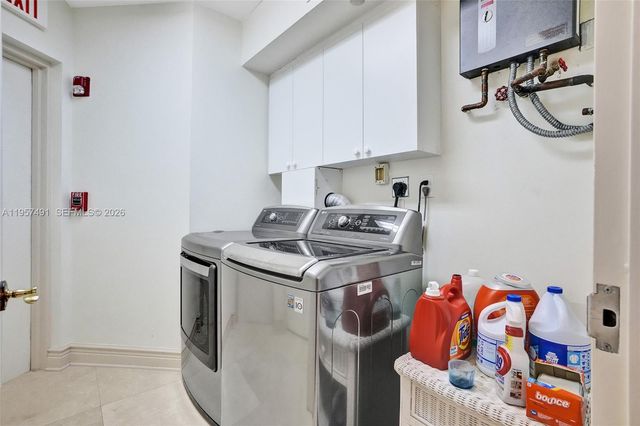 19333 Collins Ave 2502, Sunny Isles Beach, FL 33160