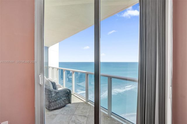 19333 Collins Ave 2502, Sunny Isles Beach, FL 33160
