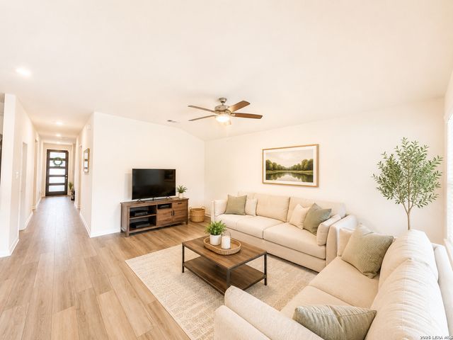 3040 Pike, New Braunfels, TX 78132