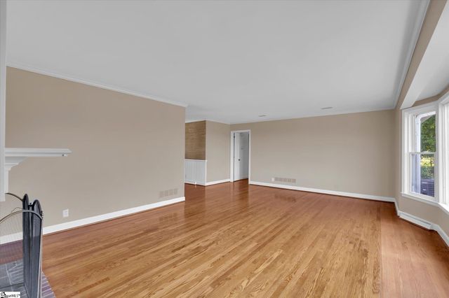 609 Pelham Road, Greenville, SC 29615