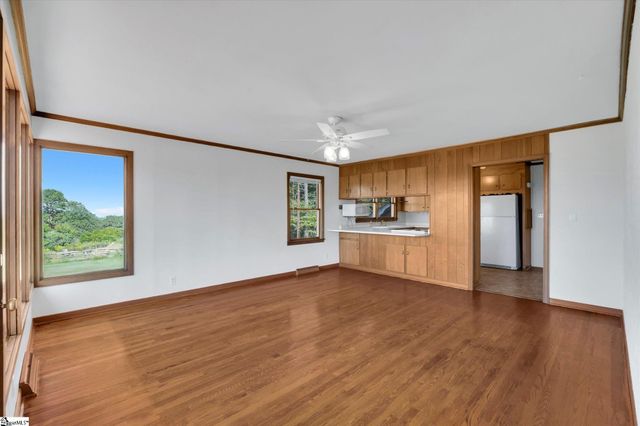 609 Pelham Road, Greenville, SC 29615