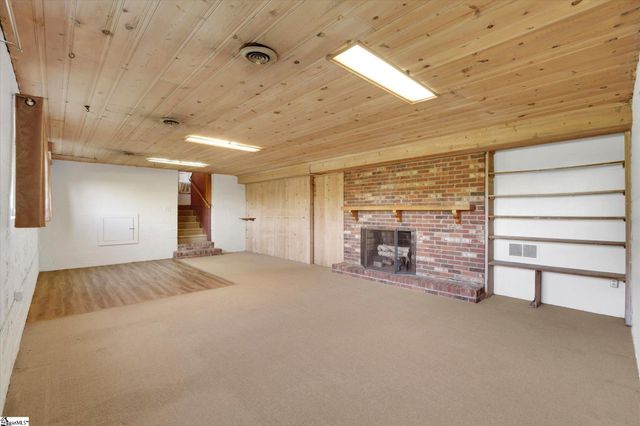 609 Pelham Road, Greenville, SC 29615