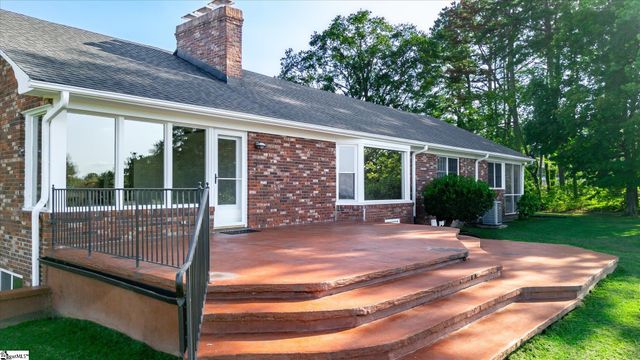 609 Pelham Road, Greenville, SC 29615