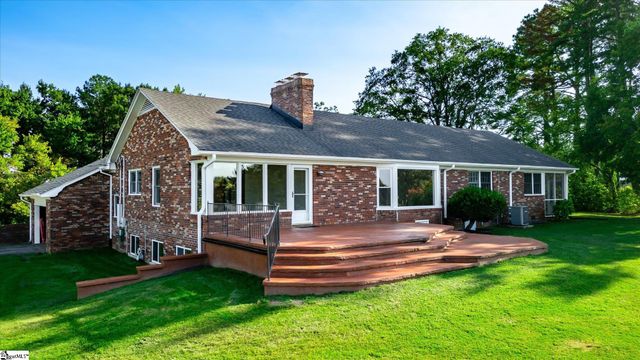 609 Pelham Road, Greenville, SC 29615